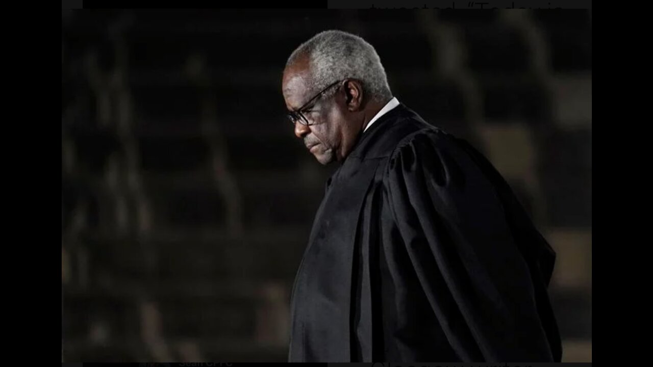 Tweets About Justice Thomas By Leftist!