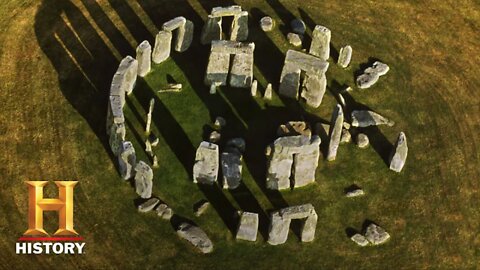 Mirror: Australia's Stonehenge