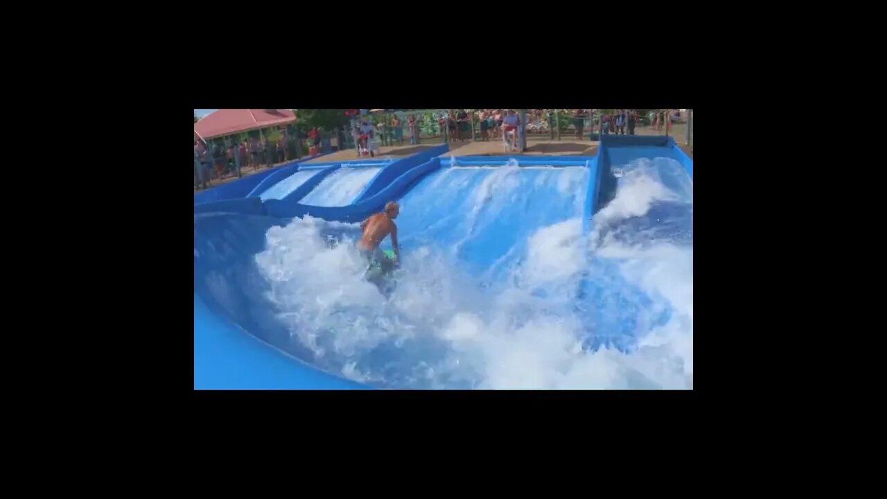 Flowrider - Andrew at Soak City, Kings Island (2022)