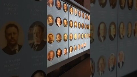 12/17/21 Nancy Drew in DC- Live Video- Visitors Center-Wall of Presidents but no Sleepy- Amazing...