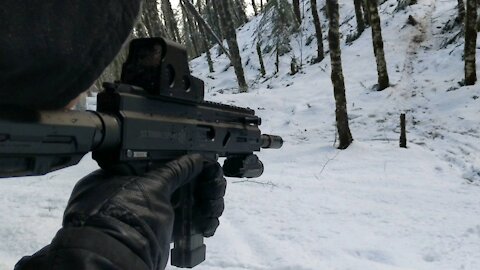 My buddy mason shooting his new gun!