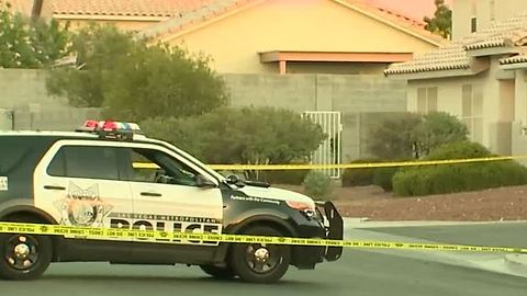Man fatally shot by 4 suspects in hoodies