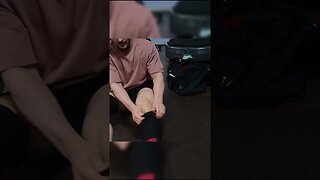 Knee Sleeve Tutorial #shorts