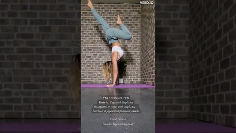 Handstand Tutorial #HandstandTutorial #YogaJourney #UpsideDownLove #yoga #PracticeMakesProgress