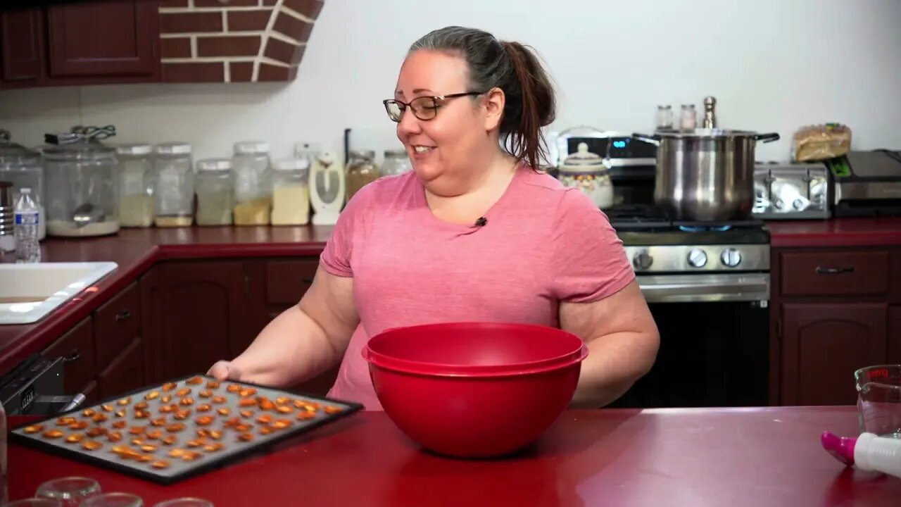 Dehydrated Apricots- Preserving the Harvest