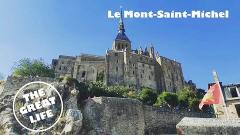 LE MONT SAINT MICHEL | CAUGHT LOUI IN THE ACT | VAN LIFE EUROPE E02