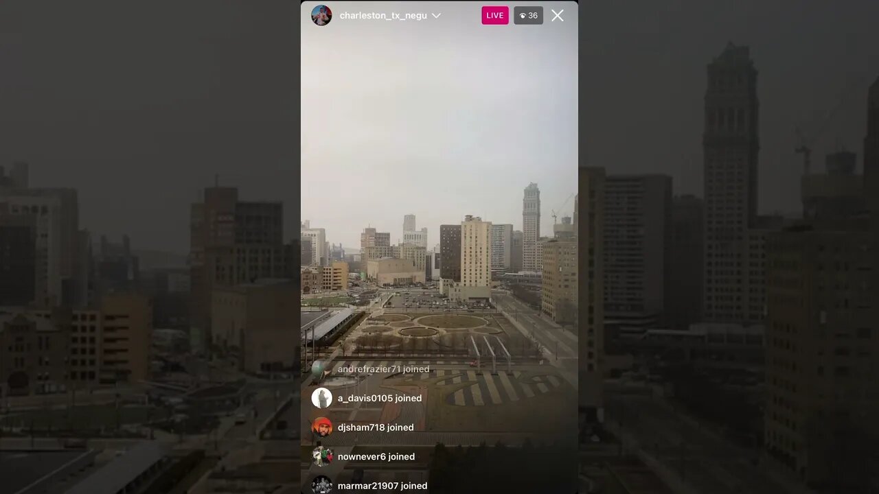 CHARLESTON WHITE IG LIVE: Charleston Laying Pipe!?? While Music Plays Out Loud On Live (02/03/23)