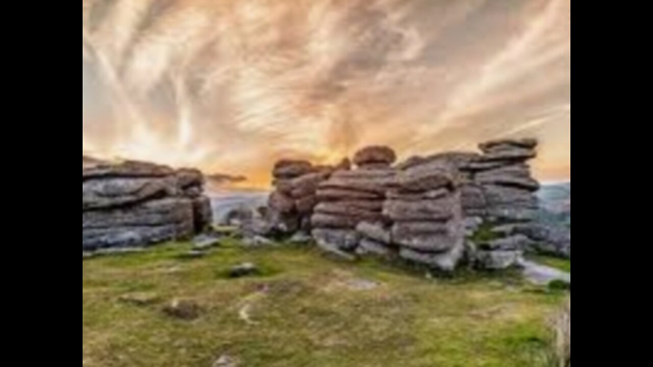 Night hike to Kings Tor Dartmoor. Speedlapse