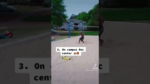 3 main locations to meet college girls 👑