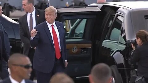 Cadillac "The Beast" "800 002", Secret Service and President Donald Trump at Kirkland Air Force Base