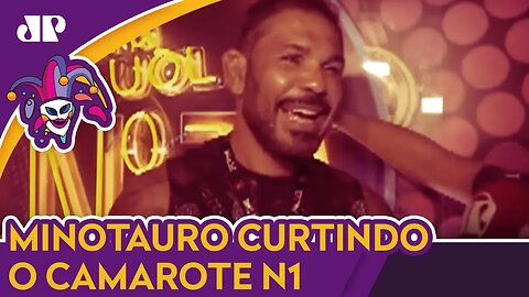 Minotauro conversa com o CarnaPan direto do camarote N1