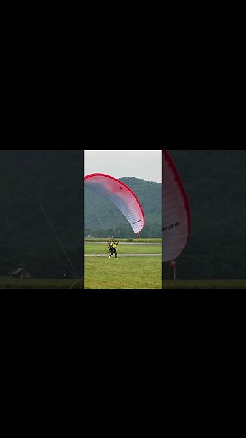 #paramotor Pilot slips and breaks a prop #paramotoring #flying #mishap