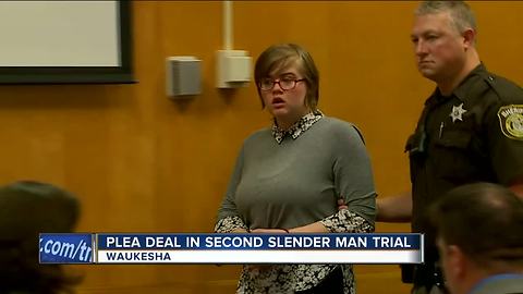 Teen charged in Slender Man case to plead guilty