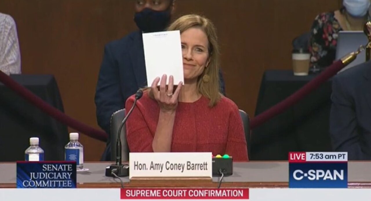 Entire Internet ERUPTS When Amy Coney Barrett Holds Up Her Notes During Hearing