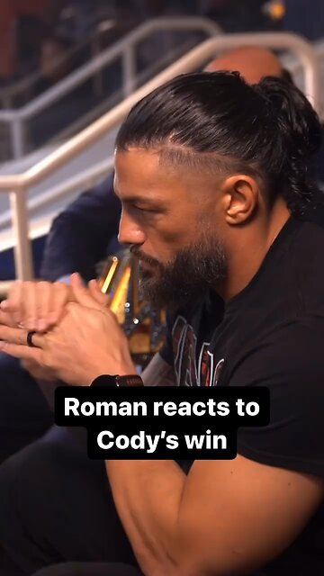 @romanreigns looks like he’s seen a ghost 😳 #RoyalRumble