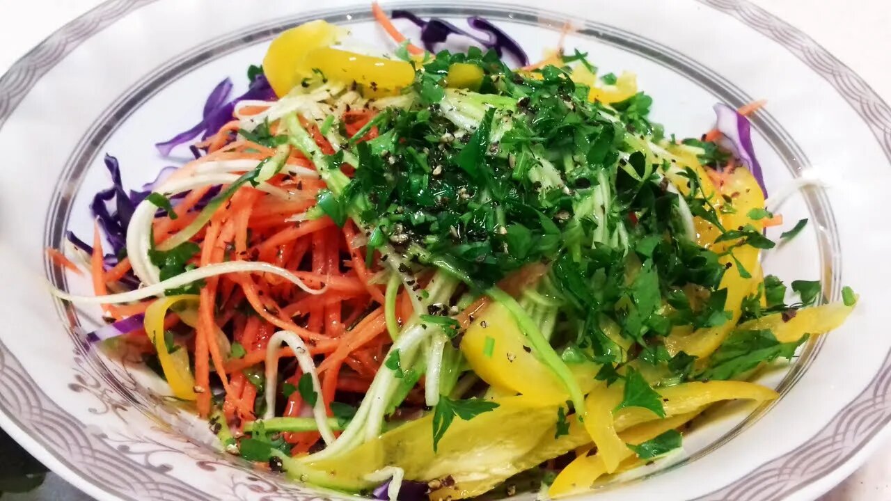 Healthy Salad Recipe - A simple and delicious salad (Cook Food in Home)