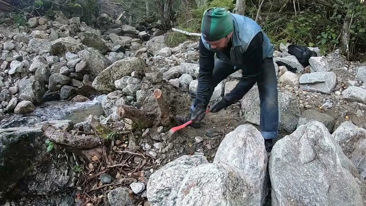 How they build the pyramids ?