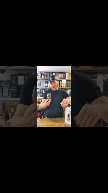 Single Malt Mack Debut Review of the Dewars 21 Sherry Cask.