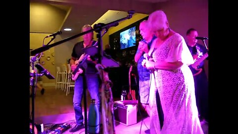 Triple Shot - Live at Tichanan - Little by little