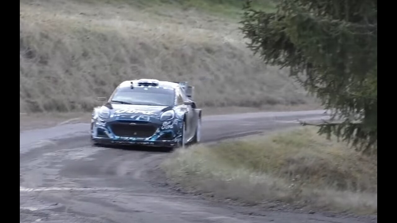 Test Rallye Monte Carlo 2022 New Ford Puma Hybrid WRC Sébastien Loeb