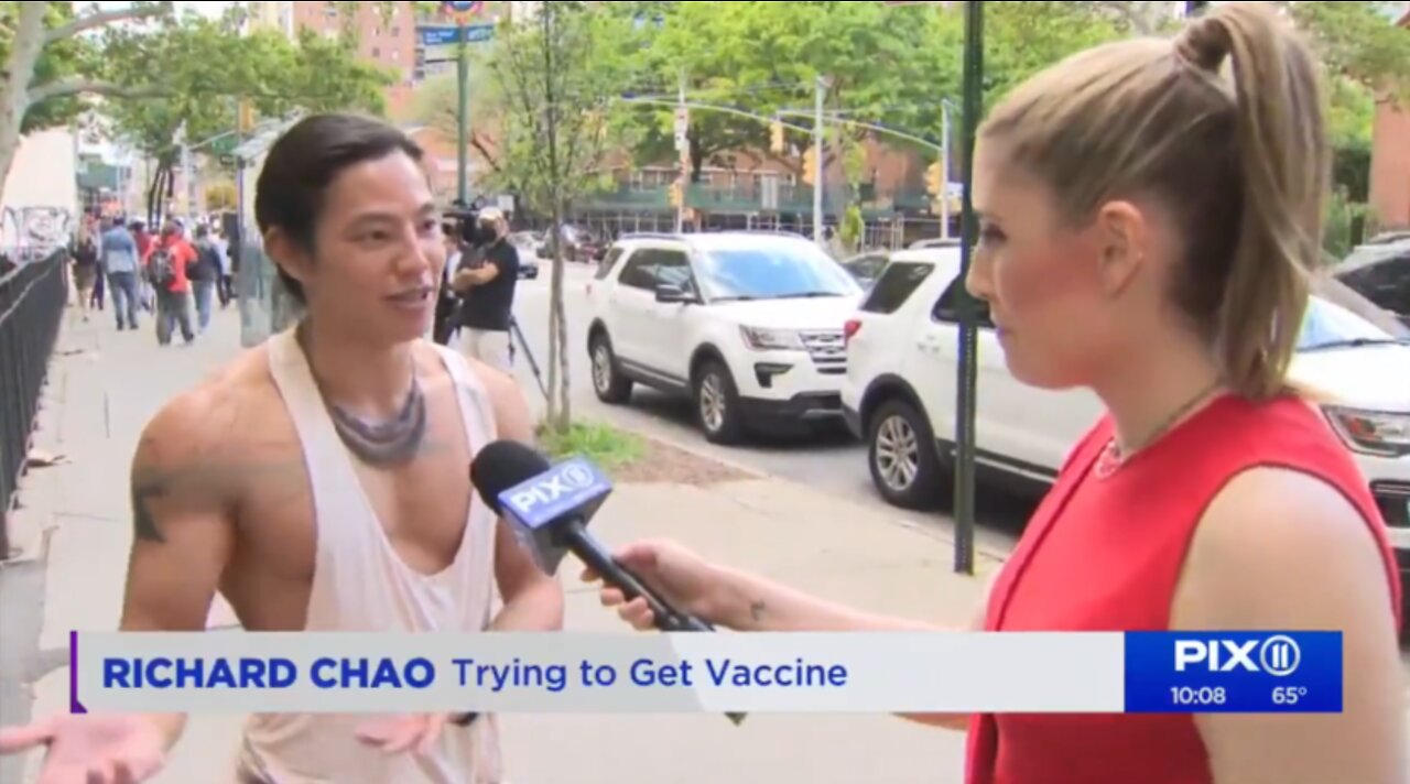 New Yorkers running for the monkey-hoax jab 🙈