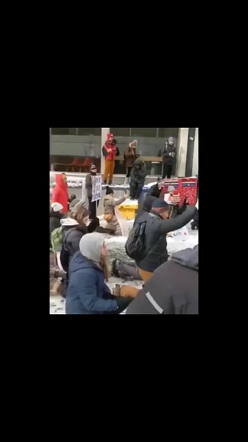 Canadian Truckers praying on their knees