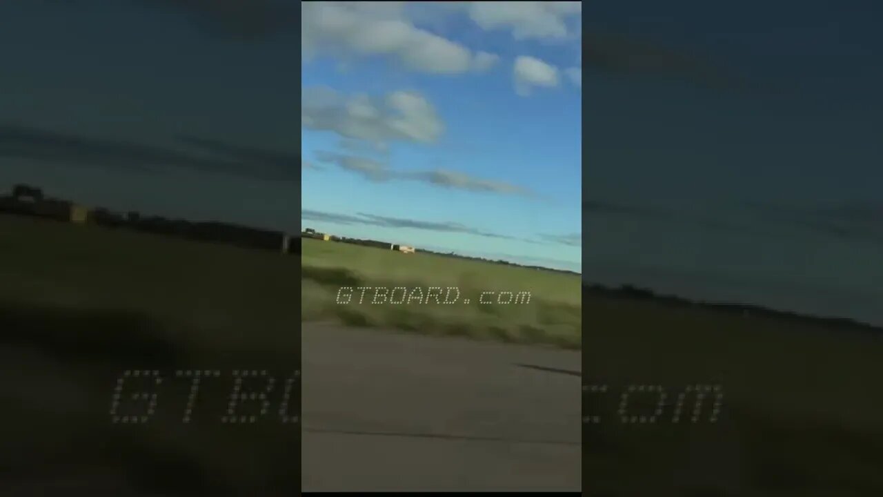 Drag Race 1200 HP Bugatti Veyron Vitesse vs BMW S1000RR #dragrace #race #lambo #lamborghini