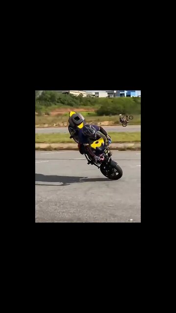 Must You Have Not Seen Bike Rider Like This! #motorium #ytshorts #vehicles #luxuryvehicles #bikes