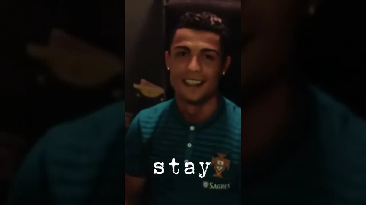 Ronaldo with a beautiful voice. 🥰 #football #shorts #ronaldo #singer