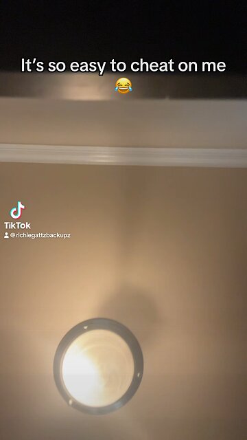 It’s so easy to cheat on me 😂
