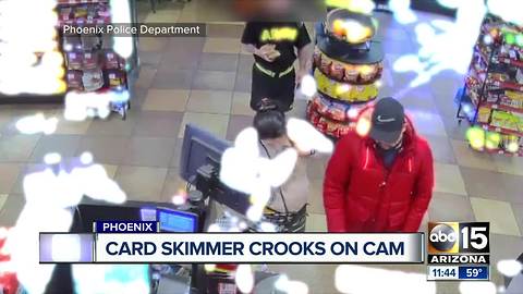 Police looking for suspects who put skimmer on Phoenix ATM