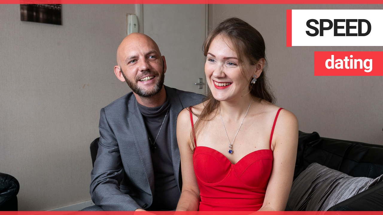 A couple who met on a dating app got engaged after one month