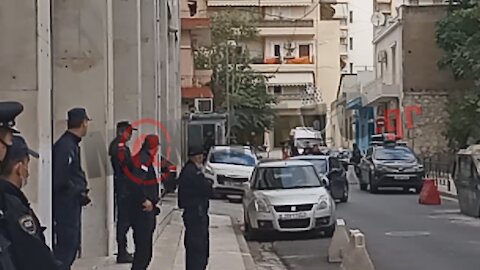 Προσαγωγές Χρυσή Αυγή