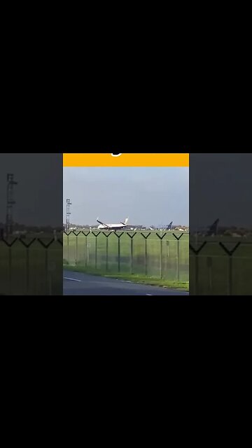 Crazy Wing Strike During Landing #Avitaion #Flight #Pilot