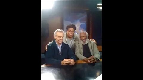 Mort Sahl Dick Gregory on Helen Reddy Show Flip Wilson replacement show 1973