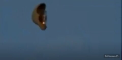 AMAZING Capsule UFO recorded in Denver, Colorado.