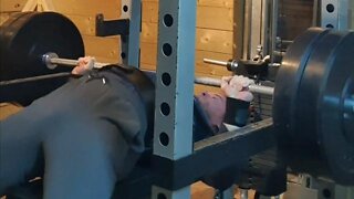 BENCHES HIGH! 🤟🏻 EASY, SPEEDY 100 Kgs PAUSED BENCH PRESS HEAVY SINGLE