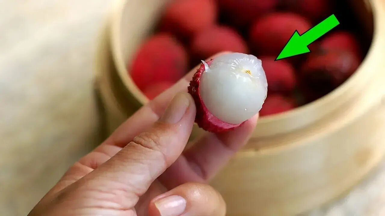 NUNCA COMA ESSA LICHIA DE ESTÔMAGO VAZIO! DESCUBRA COMO COMER LICHIA, DE FORMA SEGURA