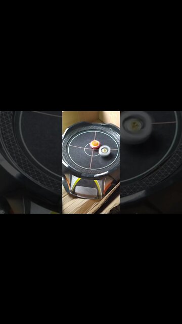 batalha de beyblade raphael vs phoenix vs spriggan #batalhadebeyblade