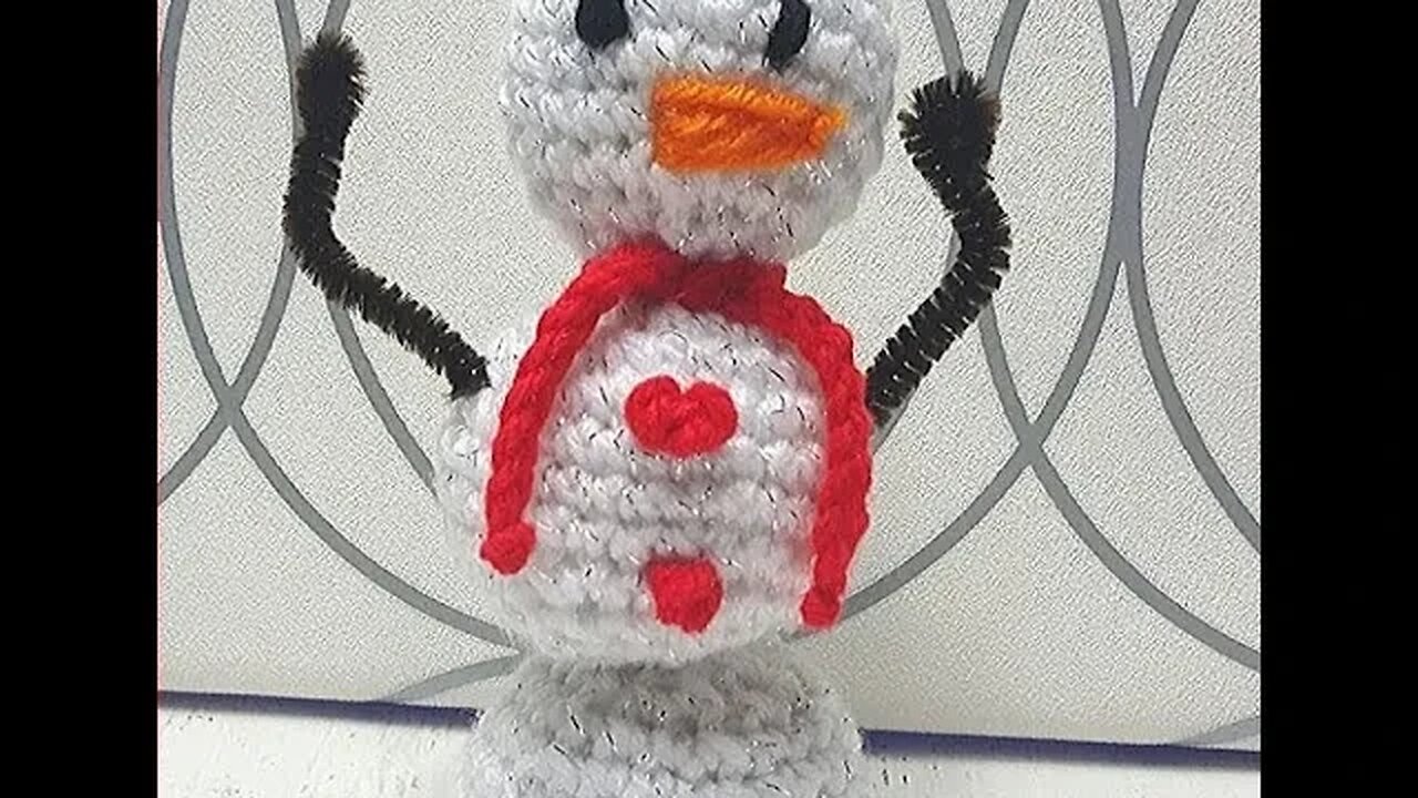 Aprende a tejer un monigote de nieve - curso Amigurumi