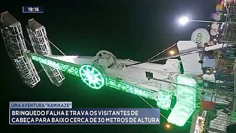 Aventura: Brinquedo Falha e Trava os Visitantes de Cabeça para Baixo Cerca de 30 Metros de Altura.