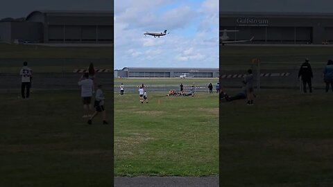 Private Jet Coming Into Land. Life Of The One Percenters #jett #jet #plane