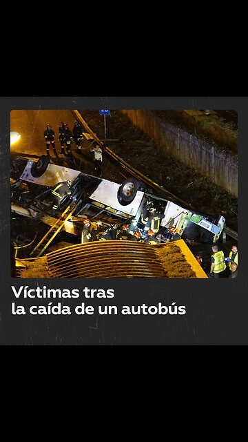 Al menos 21 muertos al caer un autobús desde un paso elevado en Italia