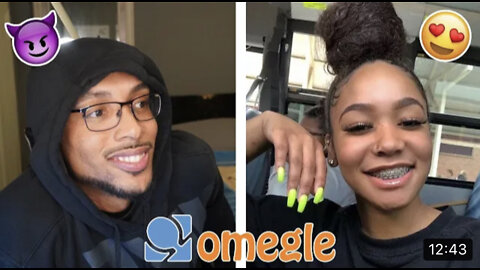 WE GOT HER SMILING SPEAKING SPANISH (OMEGLE)