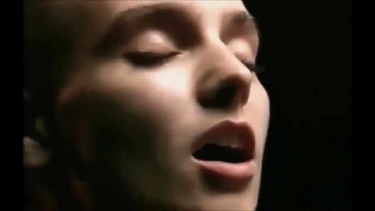 Sinéad O'Connor (RIP) : Sacrifice