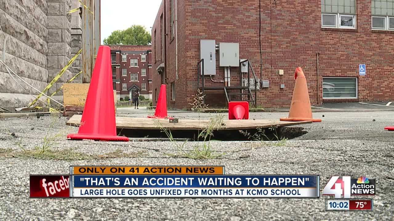 Kansas City school wants city to fix growing sinkhole