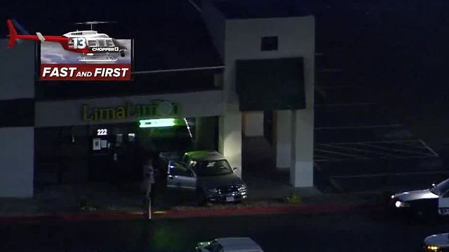 Truck backs into building near US-95, Decatur