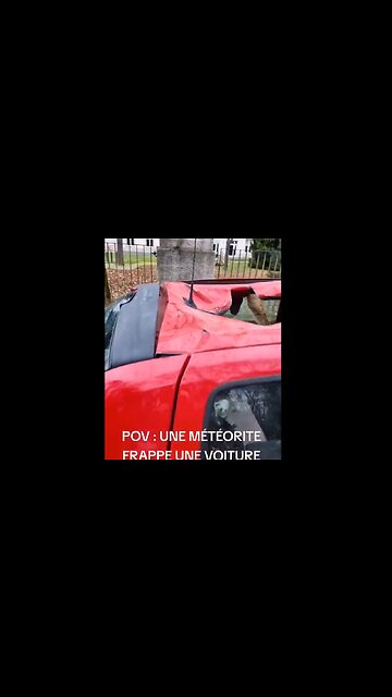 Meteriote Punches A Massive Hole Into Parked Car In France