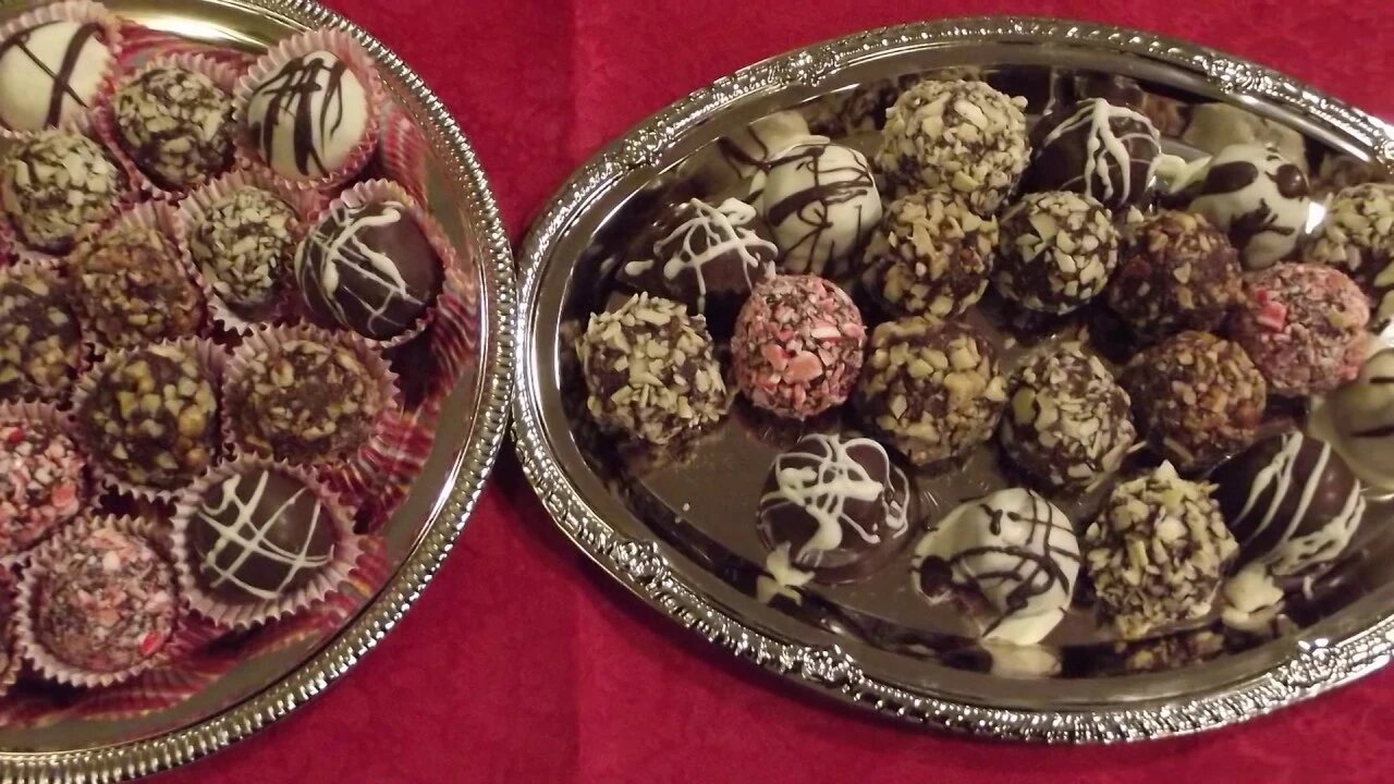 Chocolate Truffles - Easy No-Fail - The Hillbilly Kitchen