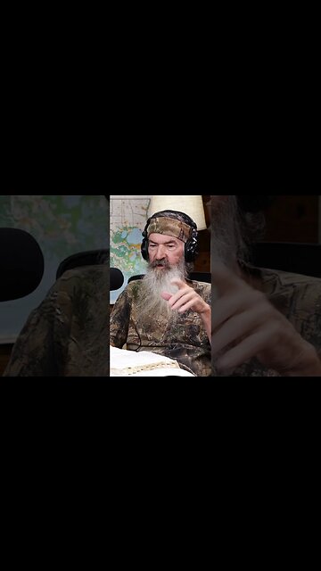 Phil & Si Robertson's Family Bathtub Process Explains a Lot!
